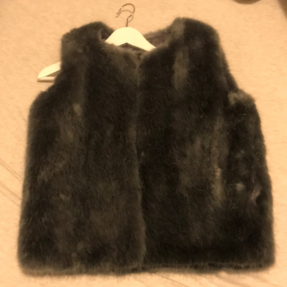 Top shop grey faux fur vest size 4